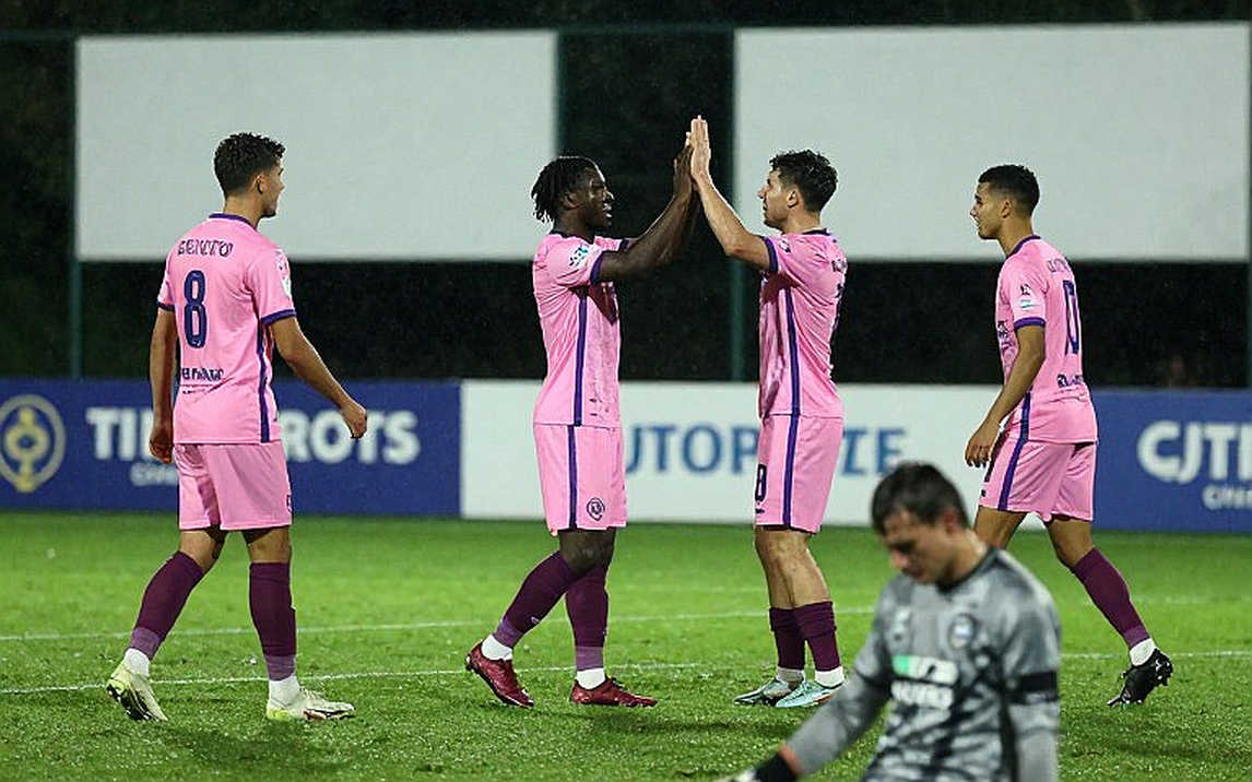 A Late Goal, An Earlier Fatigue: The Real Scoreboard of Persib Bandung's 2-1 Win